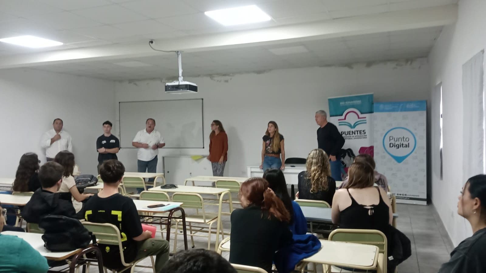 Imagen principal de la noticia TRANSPORTE PARA ESTUDIANTES