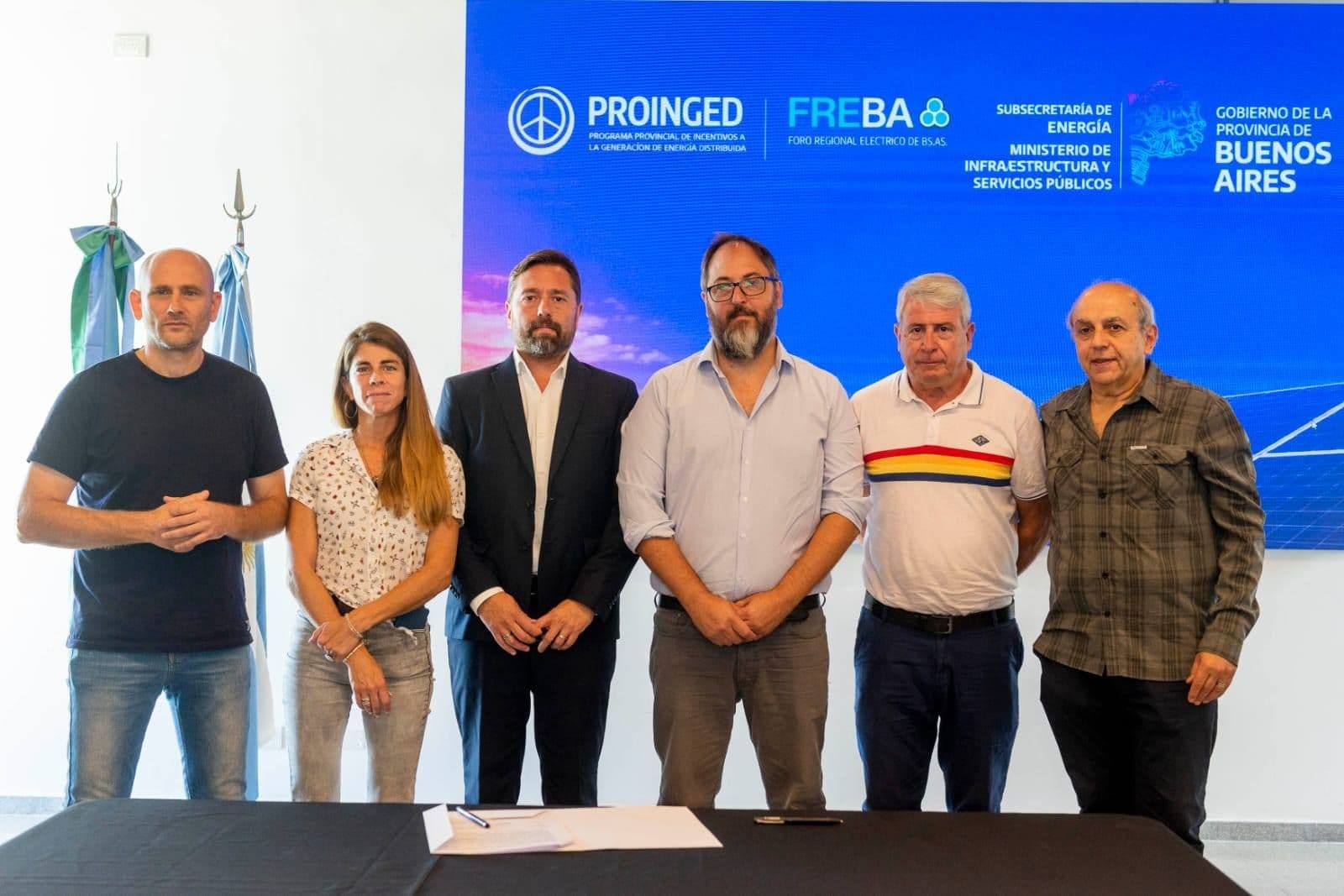 Imagen principal de la noticia FIRMA DE CONVENIOS PARA LA OPERACIÓN Y MANTENIMIENTO DE PARQUES SOLARES