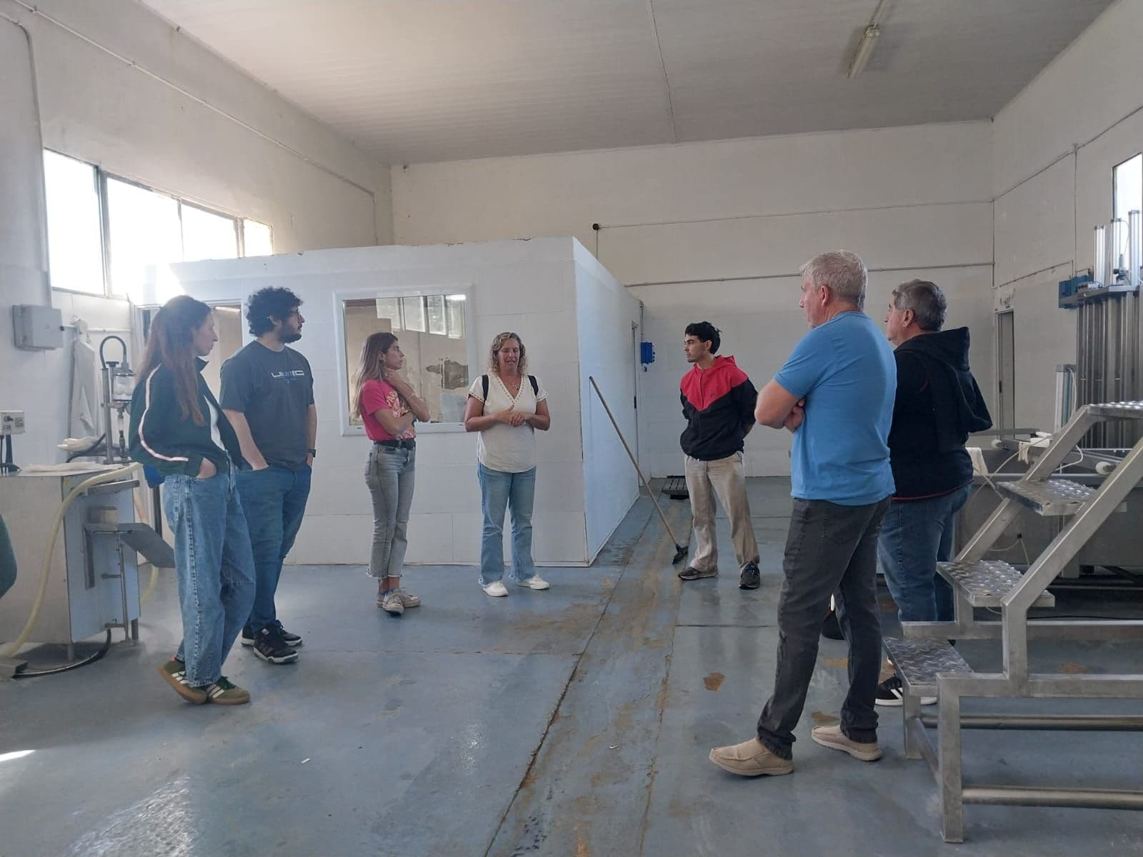 Imagen principal de la noticia VISITA DE EQUIPO TÉCNICO DE LA UNLP