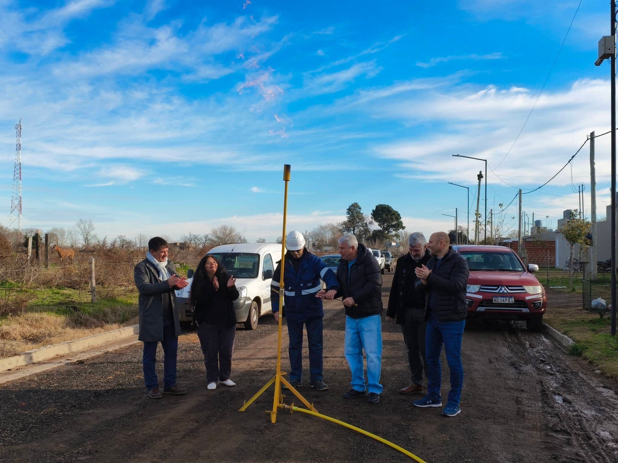 Imagen principal de la noticia HABILITACIÓN DE LA OBRA DE GAS EN EL BARRIO RAÚL ALFONSÍN